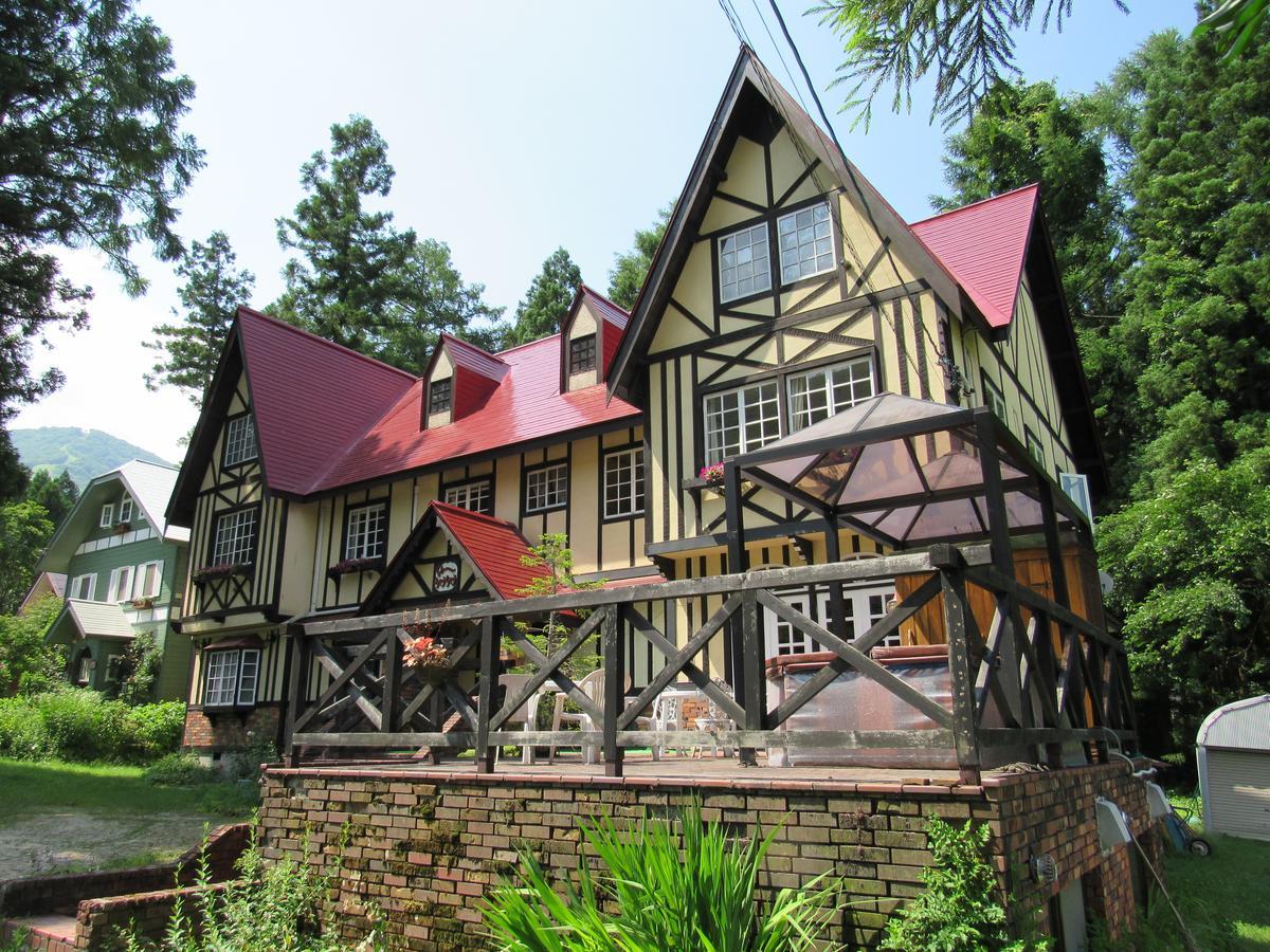ペンション ちゃうちゃう Bed and Breakfast Hakuba Buitenkant foto